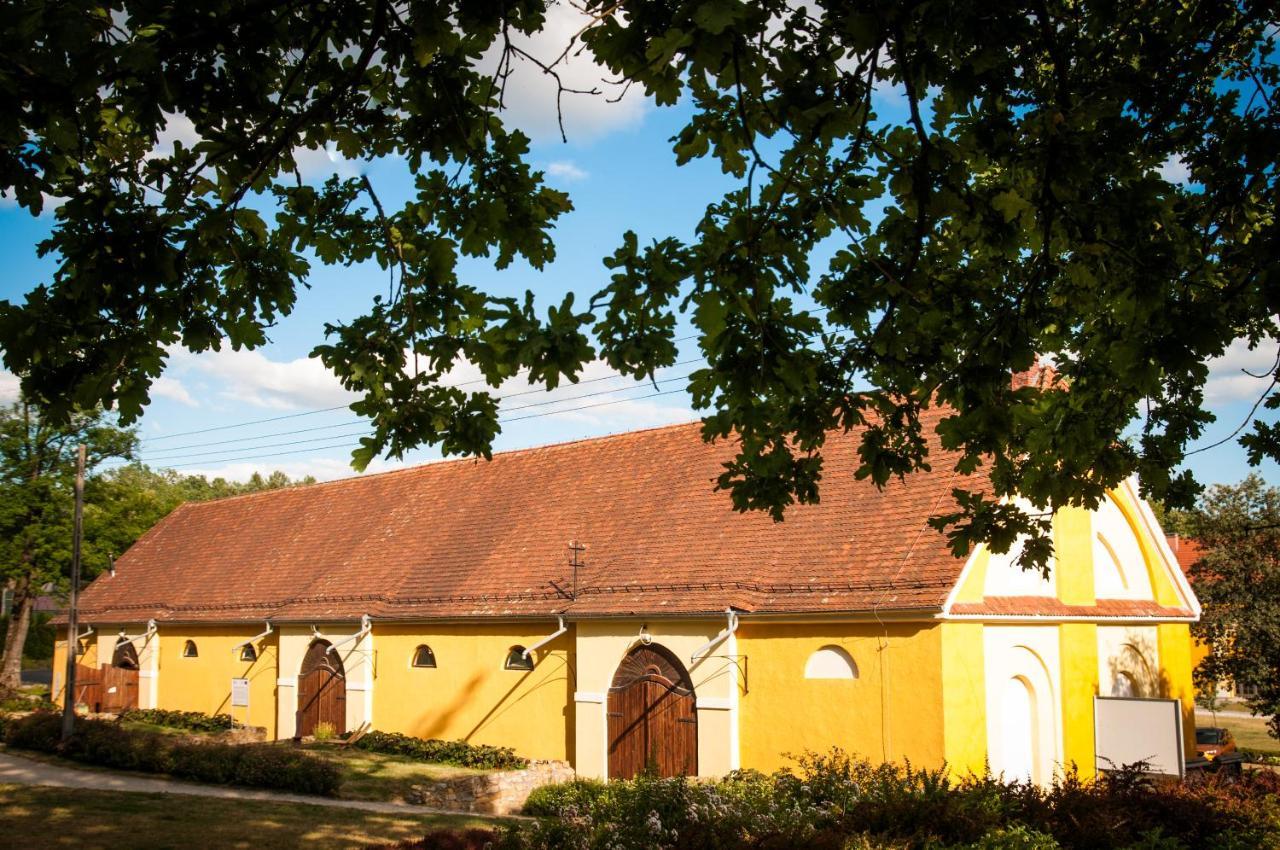 Pokoje Ornamental Farm Bukowiec Bukowiec  Zewnętrze zdjęcie